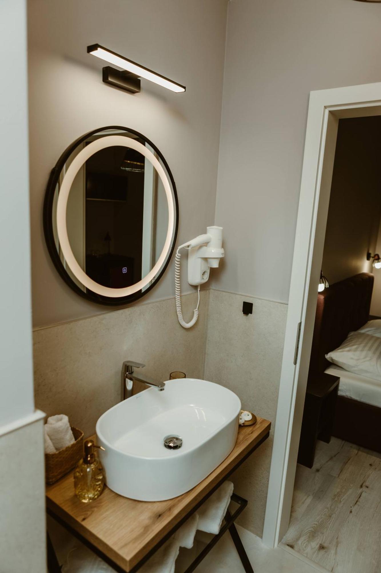 Appartement Arini White House à Sibiu Extérieur photo