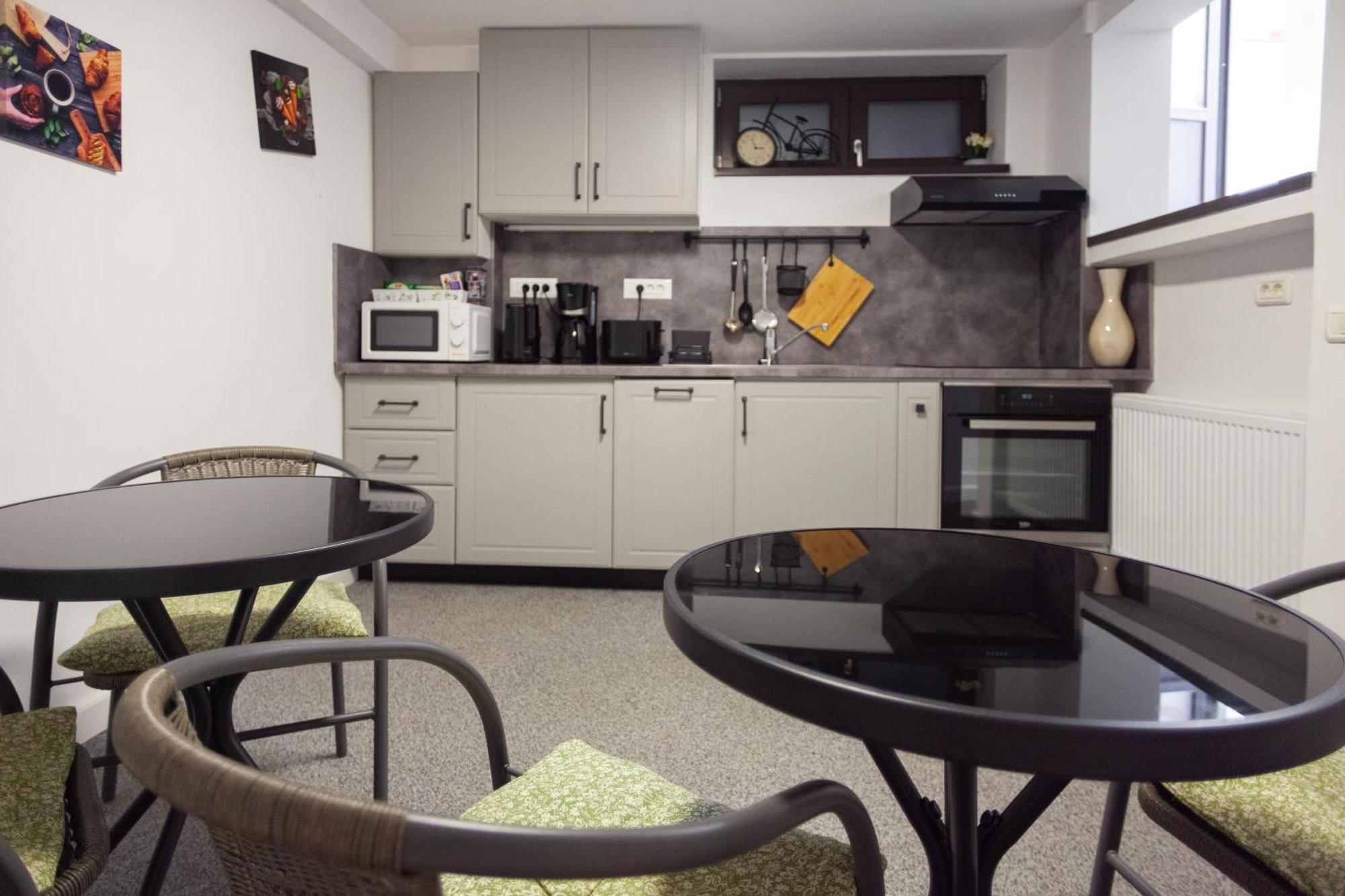 Appartement Arini White House à Sibiu Extérieur photo